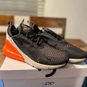 Nike Air Max 270